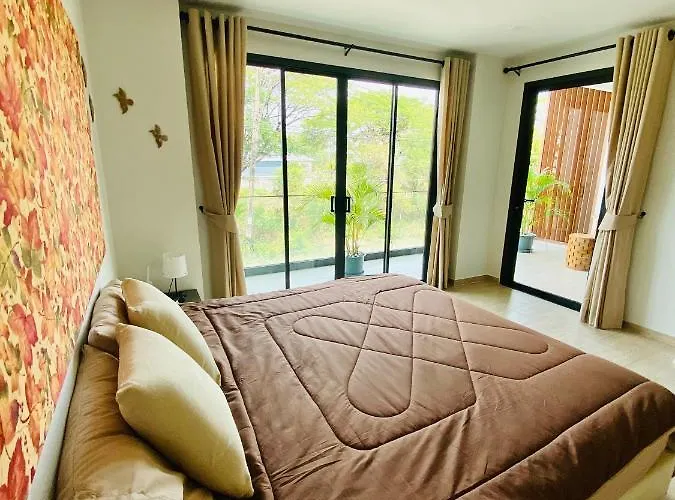 Bann Chidtha Family Full Kitchen Near Suvarnabhumi Airport Bangkok